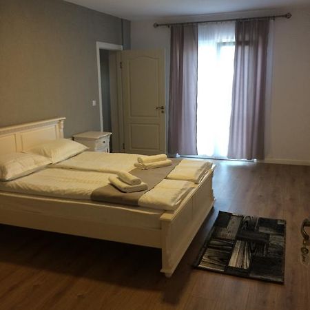 Provincial Hotel Viseu de Jos Exterior photo