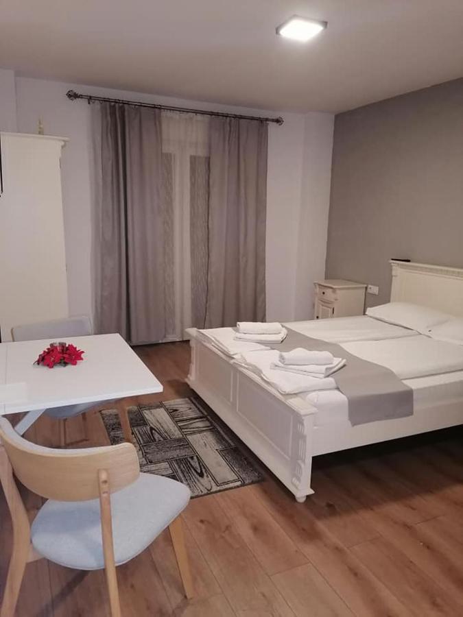 Provincial Hotel Viseu de Jos Exterior photo