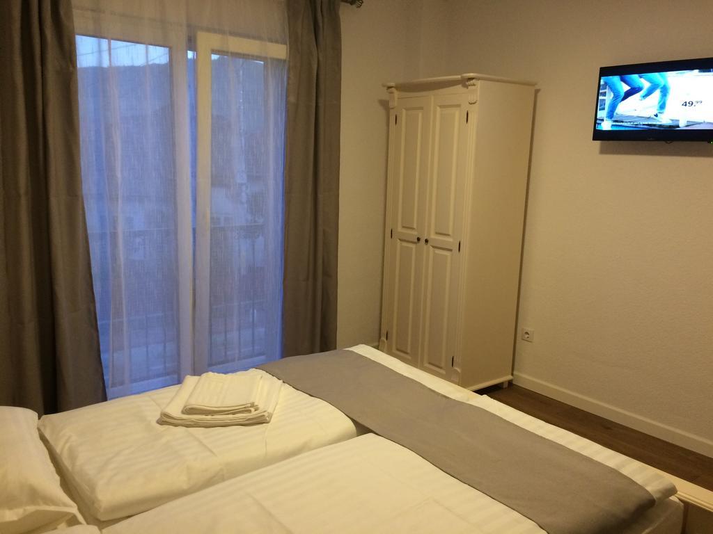 Provincial Hotel Viseu de Jos Exterior photo