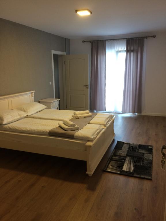 Provincial Hotel Viseu de Jos Exterior photo